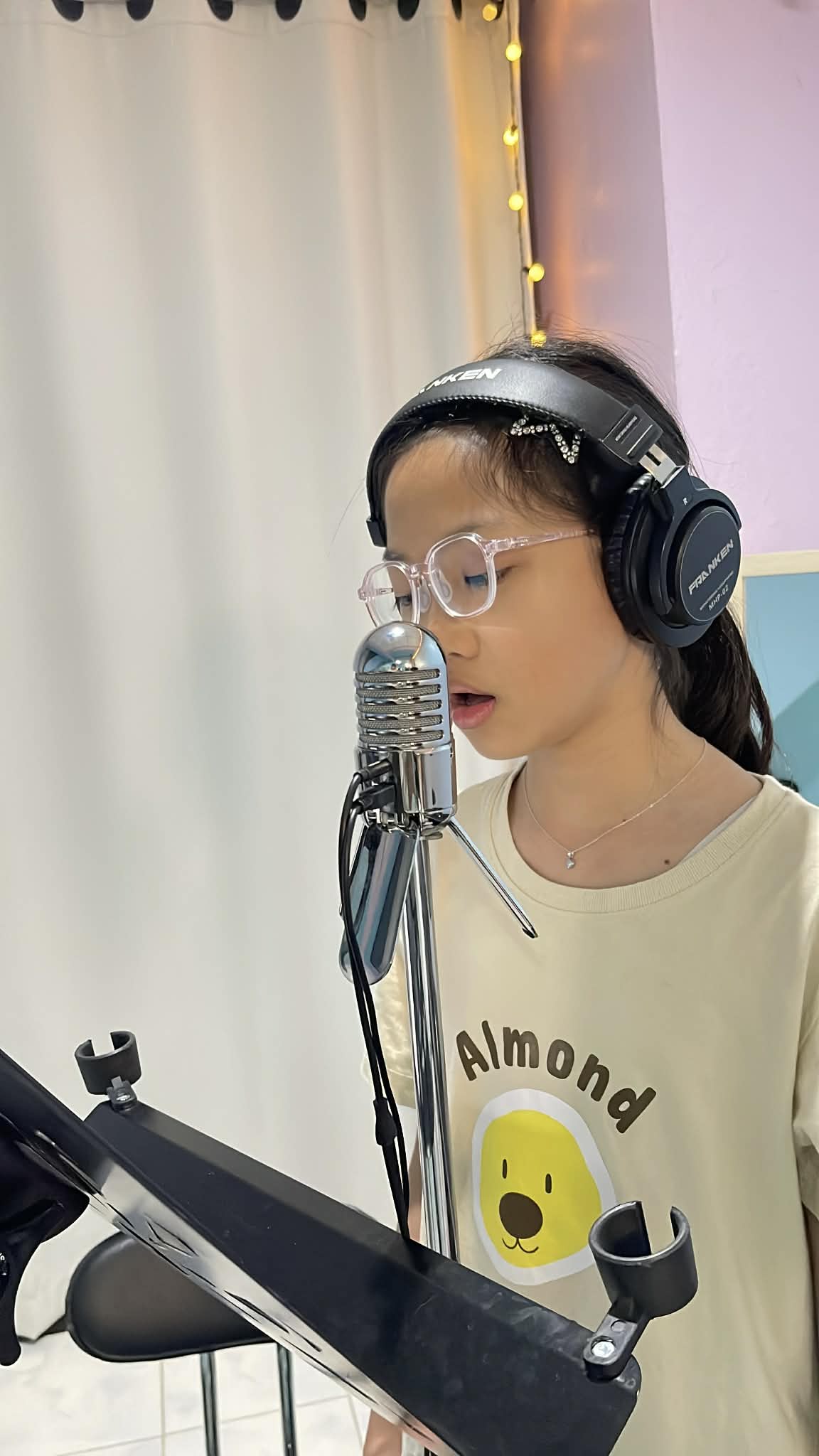 Singing class 25